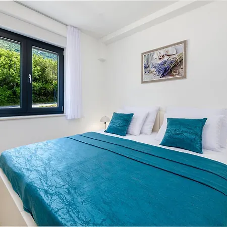 Tila Luxury Apartmán *
